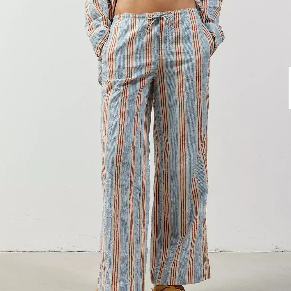 NWOT Urban Outfitters BDG Joey Crinkle Pant